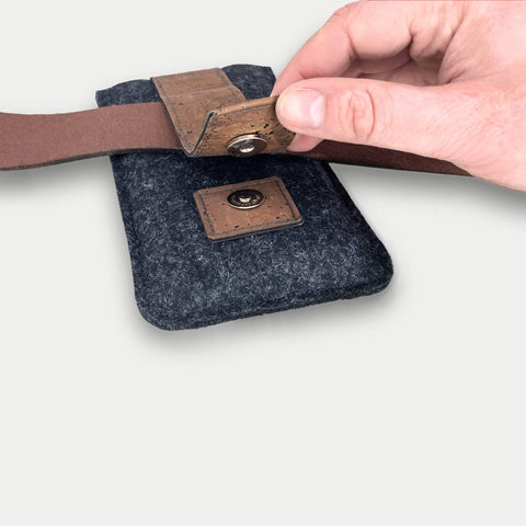 Handige heuptas voor Xiaomi 12T Pro | met magneetsluiting en kaarthouder | antraciet | model CLIP