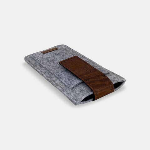 Handige heuptas voor iPhone 14 Pro | met magneetsluiting en kaarthouder | lichtgrijs | model CLIP