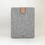 Hoesje voor MacBook Air 13 | met magnetische sluiting en extra vak  | lichtgrijs - Bloom | Model "HAKA"