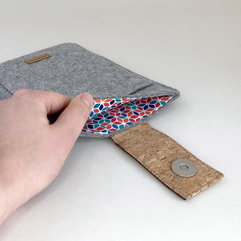 Hoes voor Kobo Glo | met magneetsluiting en extra vak | lichtgrijs - Colorful | model "HAKA"
