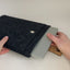 Tas voor Dynabook Tecra | met magnetische sluiting en extra vak  | antraciet - sporen | Model "HAKA"