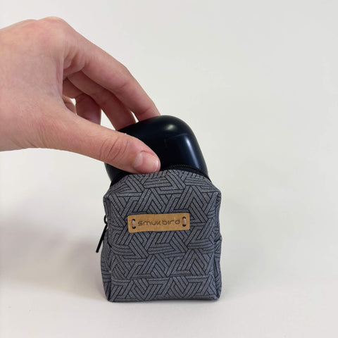 Mini-tasje voor koptelefoons & Co. | gemaakt van biologisch katoen | Ontwerpsporen | PocketCube-model