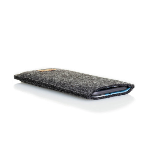 Telefoonhoesje voor iPhone 16 | gemaakt van vilt en biologisch katoen | antraciet - vormen | Model "LET"