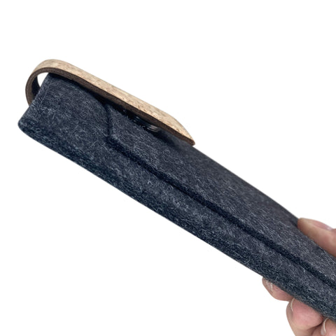 Op maat gemaakte eReader-hoes | met magnetische sluiting en extra vak | antraciet - Bloom | Model "HAKA"