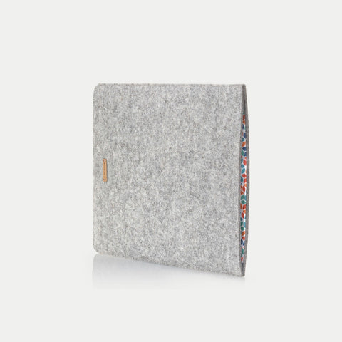 Case voor Microsoft Surface | gemaakt van vilt en biologisch katoen | lichtgrijs - Kleurrijk | Model "LET"