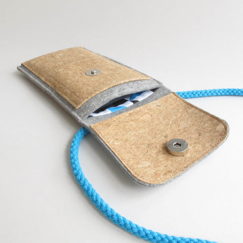 Schoudertas voor Fairphone 4 | gemaakt van vilt en biologisch katoen | lichtgrijs - vormen | Model KEDJA