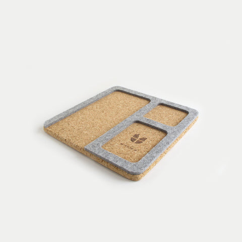 Organizer voor telefoon, sleutels, sieraden & co. | gemaakt van vilt en kurk | lichtgrijs