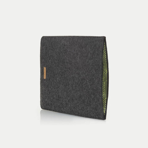 Hoes voor iPad Pro 12,9" - 6e Gen | gemaakt van vilt en biologisch katoen | antraciet - strepen | Model "LET"