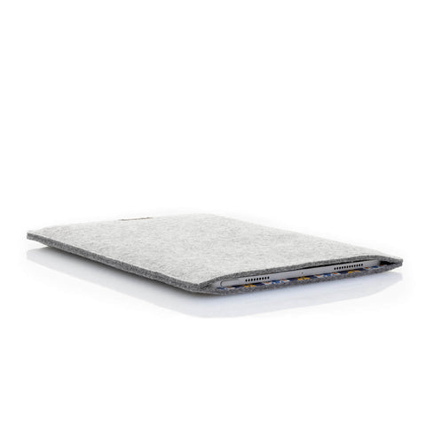 Hoes voor iPad Pro 11" - 4e Gen | gemaakt van vilt en biologisch katoen | lichtgrijs - bloei | Model "LET"